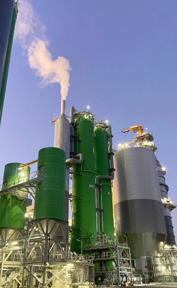 Chemical plant with ZLD water treatment infrastructure